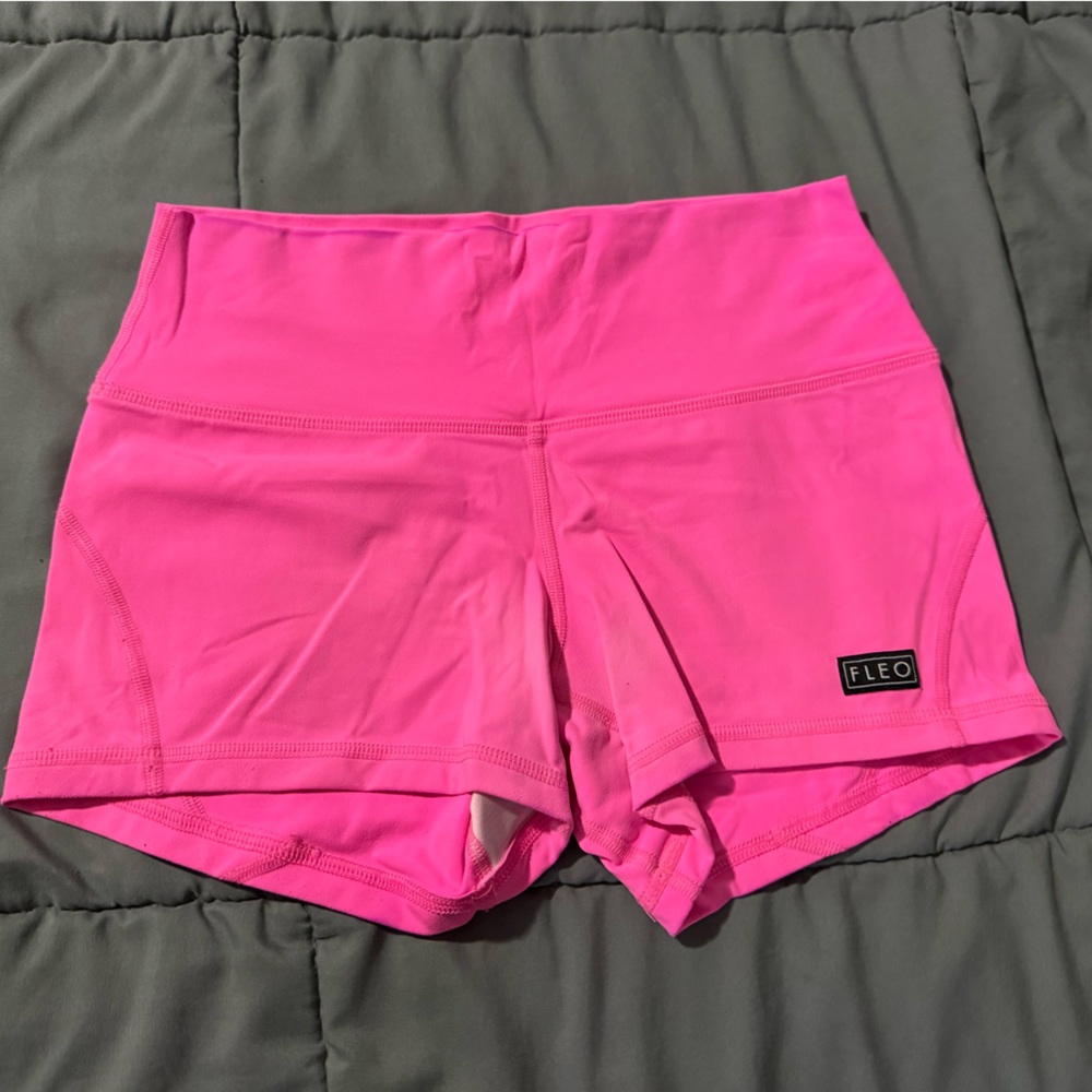 Fleo Pink Apex Contour shorts